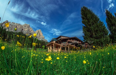 Hotel Ciasa Salares   Dolomiti